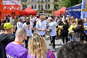 Veterans and UNBROKEN Center patients join Nova Poshta Lviv Half Marathon