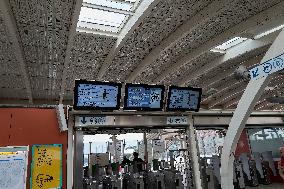 RER B Line Disrupted Due to SNCF Strike - Massy
