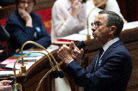 Questions to the government at the National Assembly - Paris RL