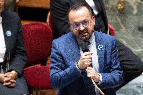 Questions to the government at the National Assembly - Paris RL
