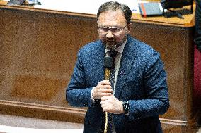 Questions to the government at the National Assembly - Paris RL