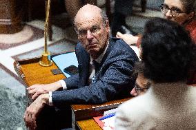 Questions to the government at the National Assembly - Paris RL