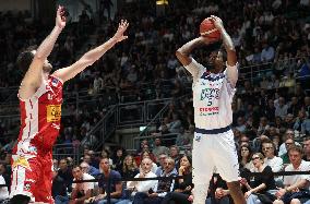 BASKET - Serie A2 - Fortitudo Bologna vs VL Pesaro
