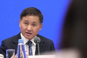China announces rate cut
