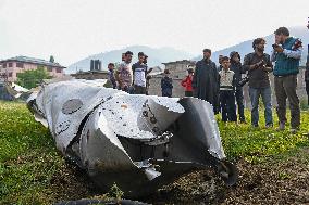 Indian Fighter Jet Crashes in Kashmir Amid Cross-Border Airstrike