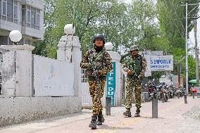 Indian Fighter Jet Crashes in Kashmir Amid Cross-Border Airstrike