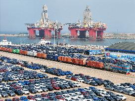 Global Manufacturing Industry in April 2025