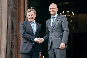 Jean-Noel Barrot receives his German counterpart Johann Wadephul - Paris AJ