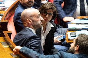 Questions to the government at the National Assembly - Paris