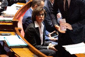 Questions to the government at the National Assembly - Paris
