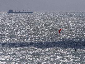 Surfing the English Channel with Wing Foil - France