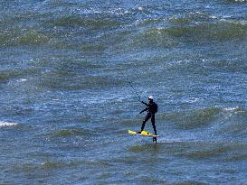 Surfing the English Channel with Wing Foil - France
