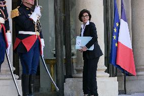 Ahmed Al-Sharaa and Emmanuel Macron at Elysee Palace - Paris