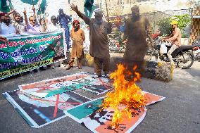 Rally Condemns Airstrikes - Pakistan