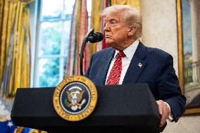 President Trump Swears in David Perdue as U.S. Ambassador to China