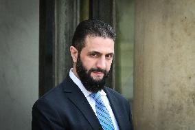 Emmanuel Macron welcomes Ahmed Al Sharaa at the Elysee FA