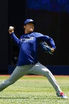 Baseball:Yoshinobu Yamamoto