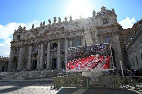 Conclave To Elect New Pope - Day 1 - Vatican