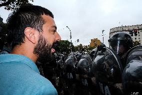 Milei's Violent Repression Of A Pensioners Protest In Argentina