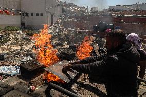 Palestinians Turn Plastic Waste into Fuel to Survive - Gaza