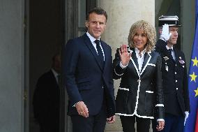 President Macron Hosts Ecuadorian President Daniel Noboa - Paris