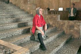 Warmth of Cold Walls performance shown in Kharkiv