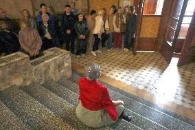 Warmth of Cold Walls performance shown in Kharkiv