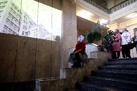 Warmth of Cold Walls performance shown in Kharkiv
