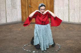 Warmth of Cold Walls performance shown in Kharkiv