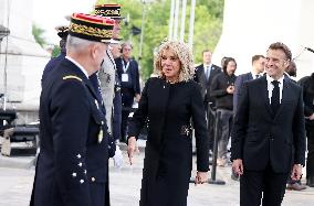 President Macron At Tomb Of The Unknown Soldier Ceremony - Paris