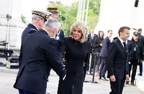 President Macron At Tomb Of The Unknown Soldier Ceremony - Paris