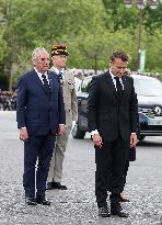 President Macron At Tomb Of The Unknown Soldier Ceremony - Paris