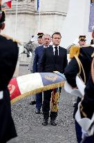 President Macron At Tomb Of The Unknown Soldier Ceremony - Paris