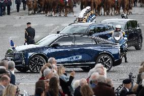 President Macron At Tomb Of The Unknown Soldier Ceremony - Paris