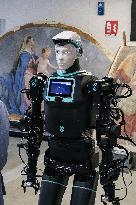 RoBee First Cognitive Humanoid For Restoration Unveiled - Milan