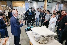 RoBee First Cognitive Humanoid For Restoration Unveiled - Milan