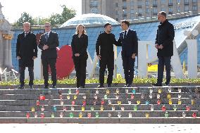 Ukrainian President and European leaders pay tribute to fallen warriors in Kyiv