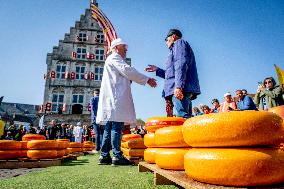 Gouda Cheese Market Illustrations - Netherlands