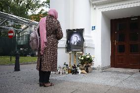 Woman Killed in Axe Attack at Warsaw University - Poland