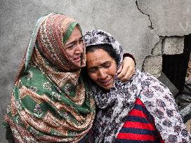 People Flee and Mourn After Border Strikes - Kashmir
