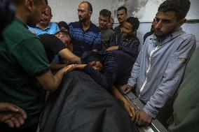 Israeli Strike On Crowded Restaurant Kills 33 And Injures Dozens - Gaza