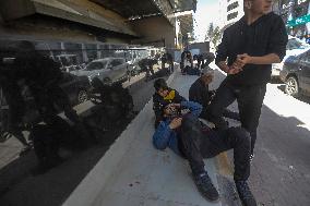 Israeli Strike On Crowded Restaurant Kills 33 And Injures Dozens - Gaza