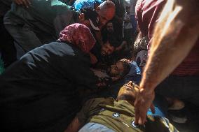 Israeli Strike On Crowded Restaurant Kills 33 And Injures Dozens - Gaza