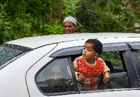 People Flee and Mourn After Border Strikes - Kashmir