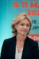 Valerie Pecresse at the Olympic Aquatic Center - Paris AJ
