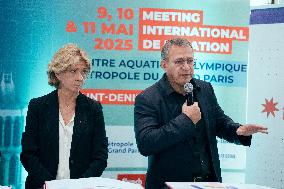 Valerie Pecresse at the Olympic Aquatic Center - Paris AJ