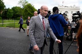 Stephen Miller talks to reporters - Washington