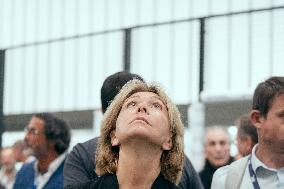 Valerie Pecresse at the Olympic Aquatic Center - Paris AJ
