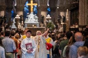 Mass for Pope Leon XIV at the Notre-Dame de Paris