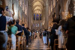 Mass for Pope Leon XIV at the Notre-Dame de Paris